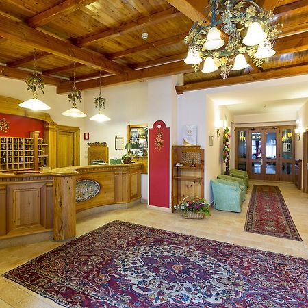 Hotel Trieste Roccaraso Kültér fotó