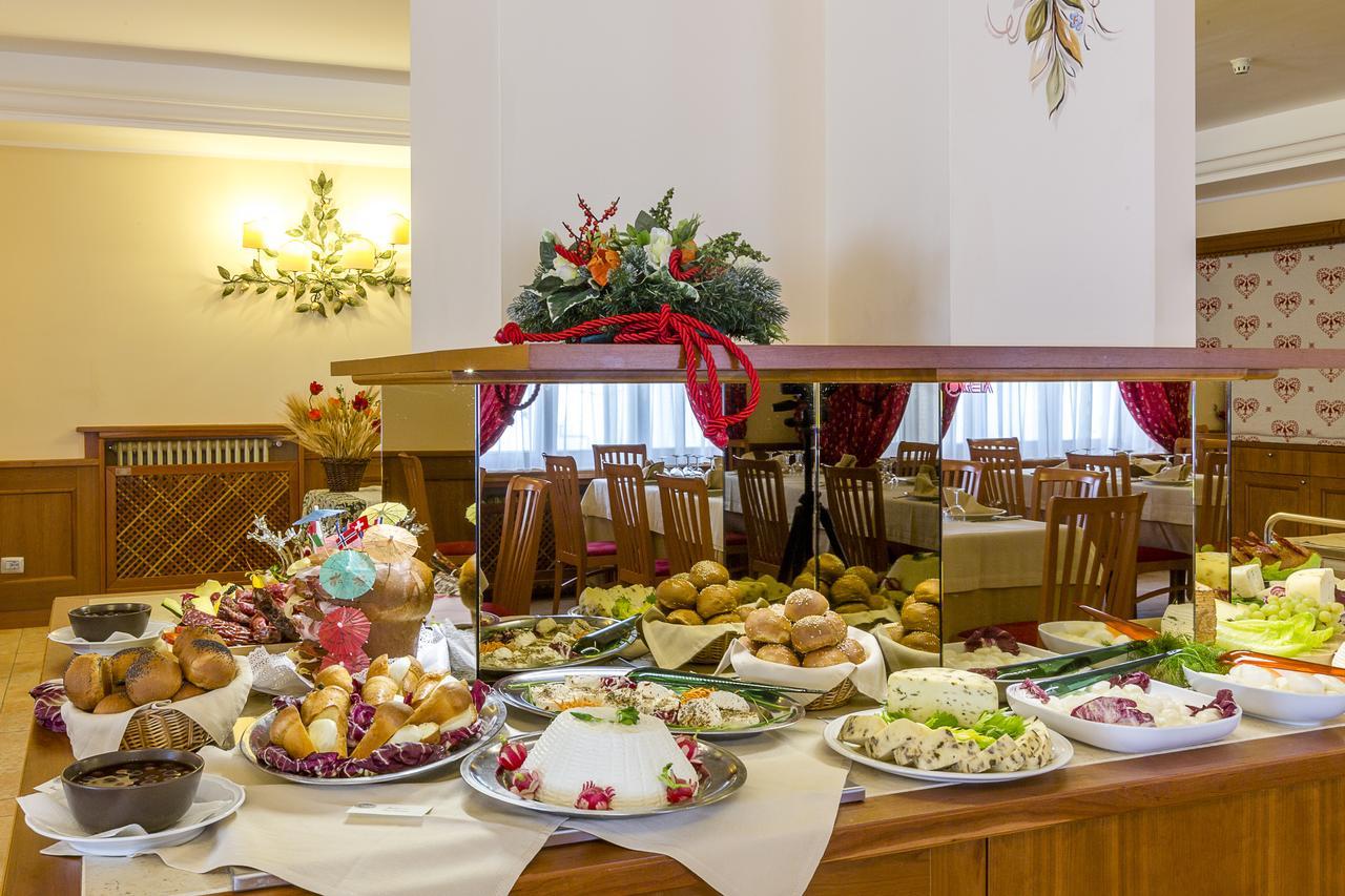 Hotel Trieste Roccaraso Kültér fotó